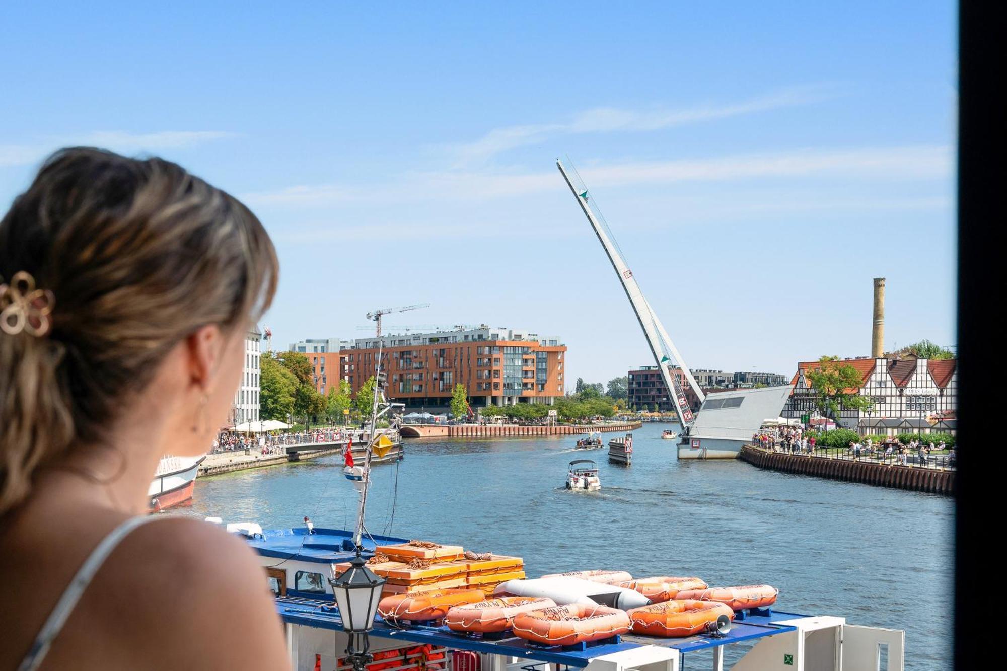Symfonia Amazing River View Apartment By Downtown Apartments Gdansk Ngoại thất bức ảnh